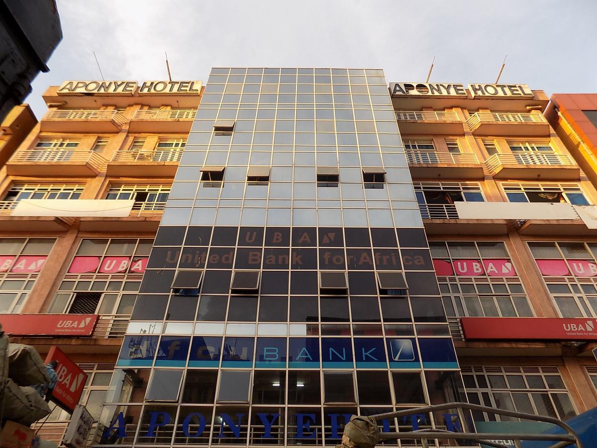 Aponye Hotel Кампала Экстерьер фото